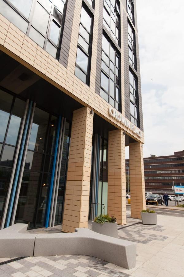 For Students Only Crown Place In Portsmouth Exterior foto